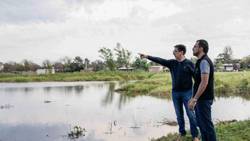 Avanzan los trabajos para recuperar la laguna Villa Chica