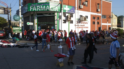 La otra cara de la fiesta del fútbol: los comercios que no pudieron atender