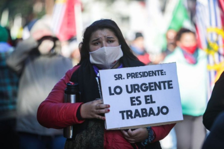 Uruguay ajuste.jpg