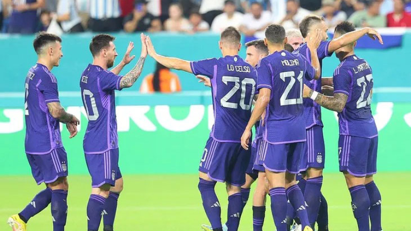 Los hinchas argentinos agotaron las entradas para ver a la selección en el Mundial