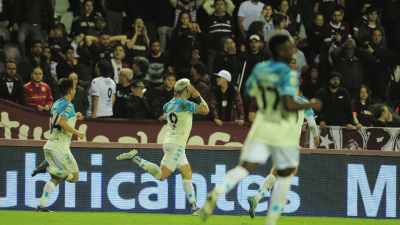 Racing del Copetti: ganó, es líder y presiona a Boca