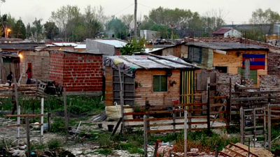 Políticas habitacionales, casi 50 años sin revertir estructuralmente el déficit en viviendas