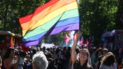 Una multitud participó de la Marcha del Orgullo