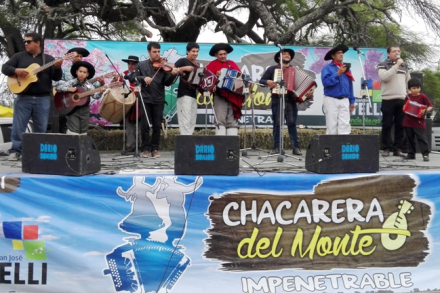 53-CHACARERA DEL MONTE-MUSICOS DE LA ZONA.JPG