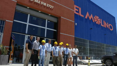 El gobierno acompaña la fuerte expansión de la empresa El Molino