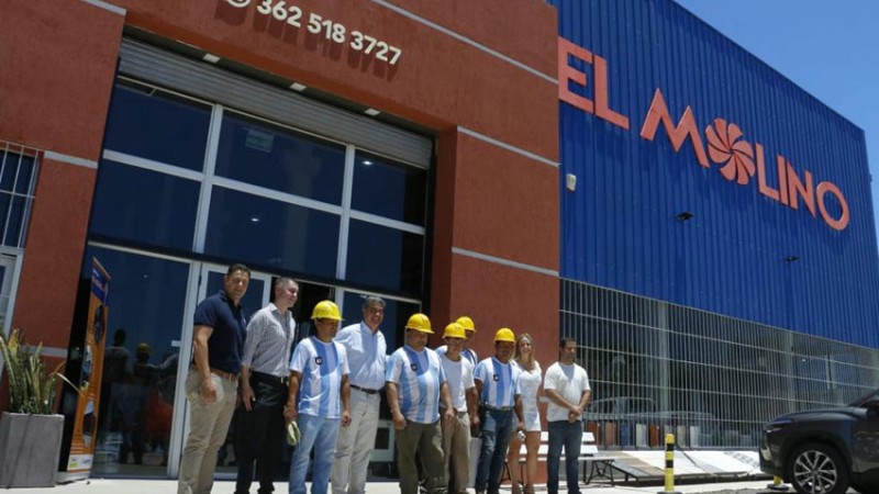 El gobierno acompaña la fuerte expansión de la empresa El Molino