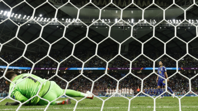 Croacia avanza a cuartos tras eliminar a Japón con un héroe en el arco
