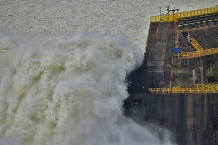 itaipu2.jpg