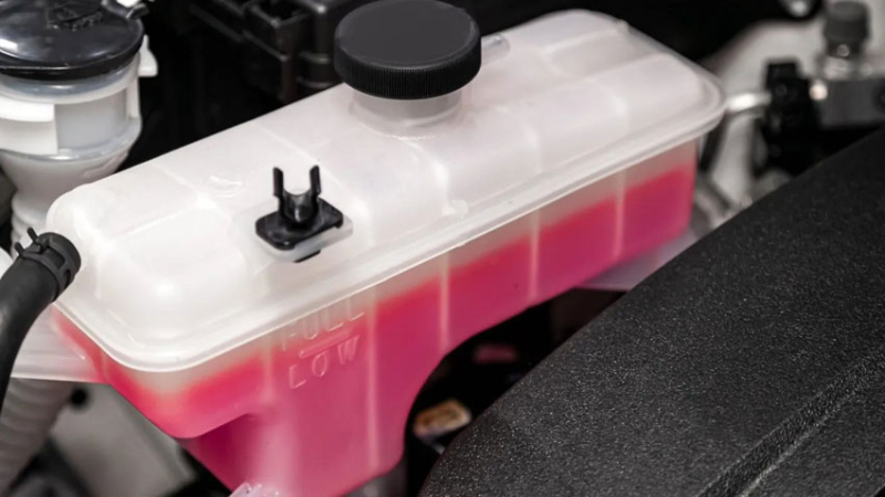 ¿Anticongelante o refrigerante?