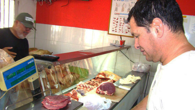 El asado en Resistencia se paga más de $2000 el kilo