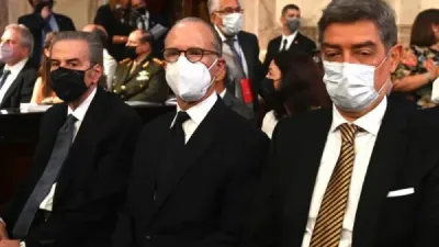 El Gobierno descartó reformar por decreto la Corte Suprema