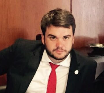 EMILIOCARAVACA2.JPG