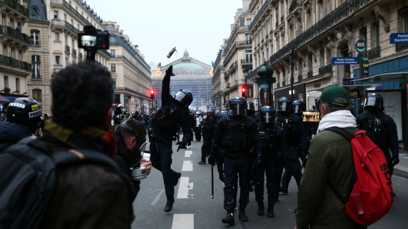 En Francia se extienden las protestas contra la reforma previsional