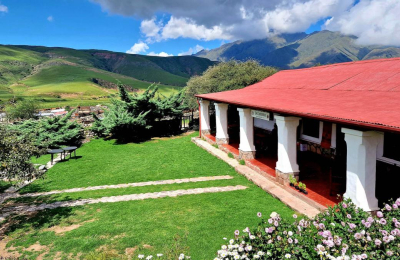 La huella de la historia, entre menhires y estancias jesuitas, puebla el paisaje de Tafí del Valle