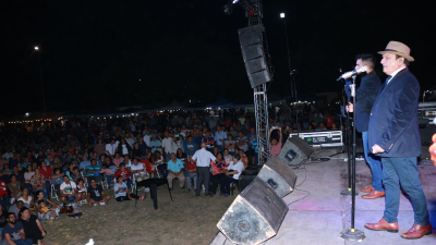 La Comuna celebró la Pascua con misa y un festival de música