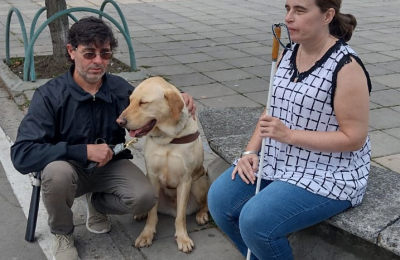 Regresaron con Mariscal, un perro guía que será el mejor amigo para transitar la vida