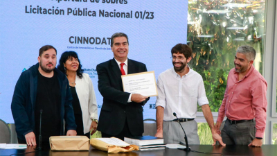 Capitanich abrió sobres para el primer centro en ciencia de datos