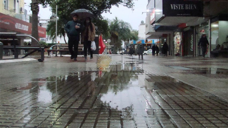 Este viernes vuelven las lluvias con fuertes vientos a la zona capitalina