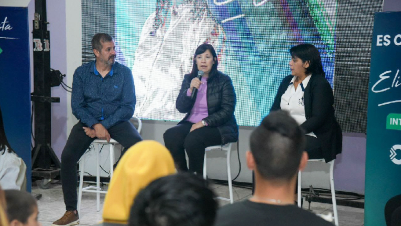 Cuesta remarcó la necesidad de que el Municipio se vincule con políticas activas