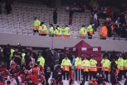 tribuna.jpg