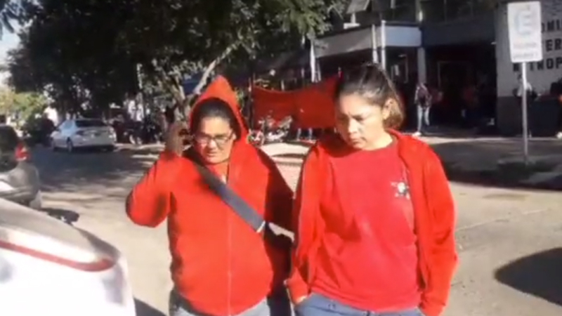 Agredieron a una movilera mientras realizaba su trabajo