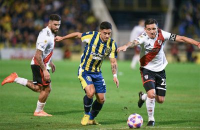 River, en el último suspiro, rescató un empate en Rosario