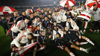 Fiesta completa para River: victoria y coronación Monumental