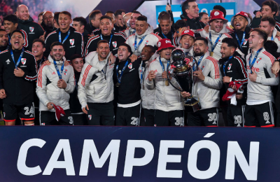 La atracción de la Liga: título, clasificación a copas y descensos