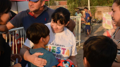 Cuesta se comprometió a garantizar los derechos de las niñas y los niños