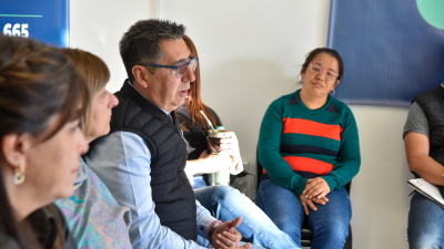 Martínez abordó la problemática de las adicciones con vecinas y vecinos
