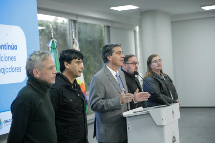 capitanich pases a planta.jpg