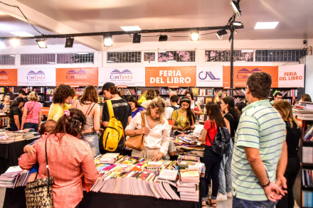 FERIA DEL LIBRO.JPG