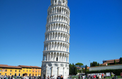 La Torre de Pisa: nuevo aniversario y algunas curiosidades del emblema italiano