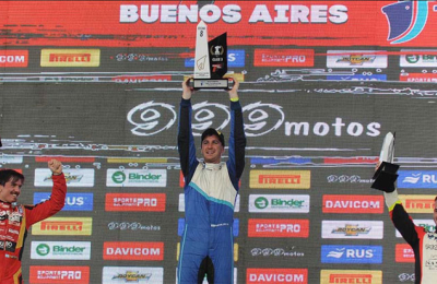 Cerretti capitalizó los roces de competencia y se subió al podio