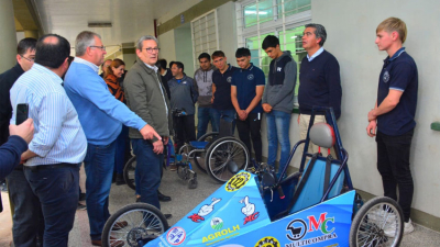 Estudiantes de Escuela Técnica diseñaron silla de ruedas con motor