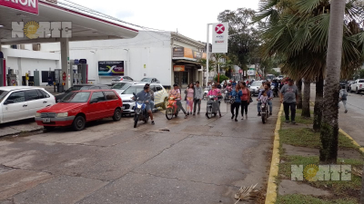 Manifestación en el microcentro por un inminente desalojo en Fontana