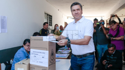 Zdero: "Es importante ir a votar porque se define quiénes serán los gestores de la comunidad"