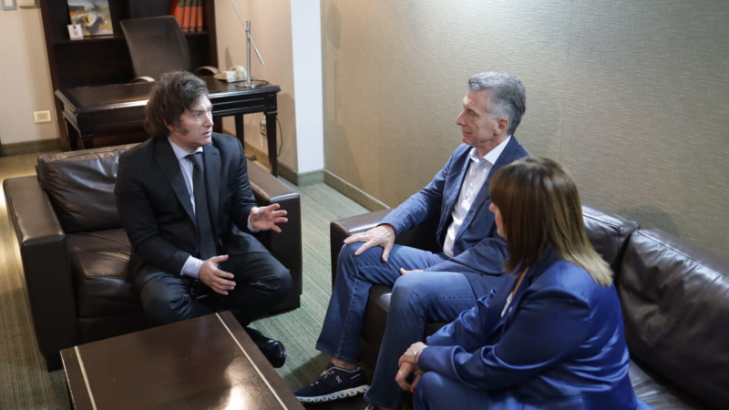 Milei define gabinete y ejes de sus primeras medidas como presidente