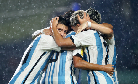sub 17 con Diablito.JPG