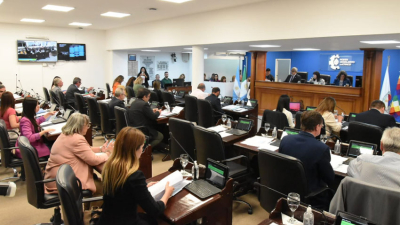 Hoy el oficialismo buscará avanzar con el paquete de la retirada
