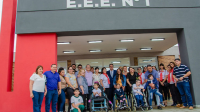 El gobernador habilitó primera parte de la escuela especial 1 de Resistencia
