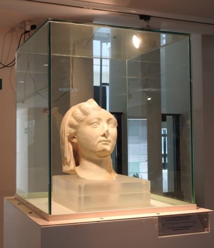 GRUMENTUM-FABIOECHARRI-MUSEO. CABEZA DE LIVIA DRUSILA.jpg