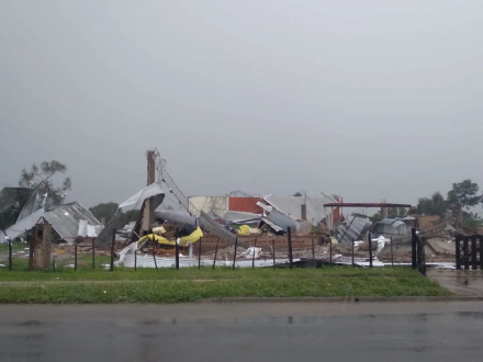 URGENTE+++Las+Breñas+#sudoeste+de+#Chaco.+Afectación+a+infraestructura+por+fuertes+vientos.+Foto+de+@canterosf.webp