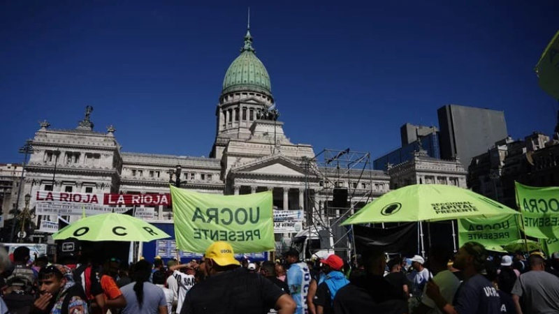 La Justicia declaró inválidos seis artículos de la reforma laboral del mega DNU de Javier Milei