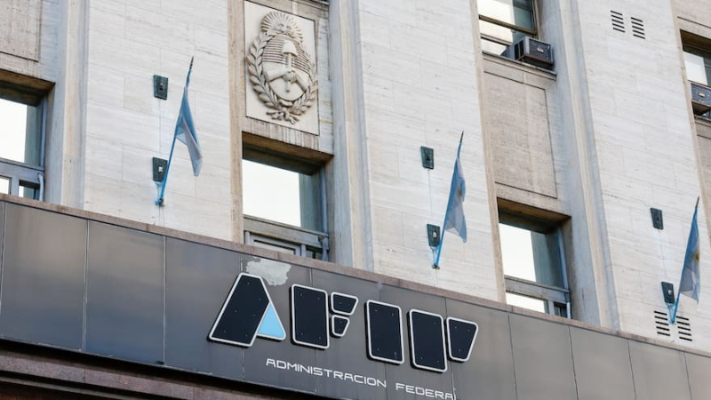Cómo se distribuye la recaudación del Impuesto País