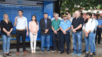 Gobierno habilitó la primera parada segura de colectivos de Fontana