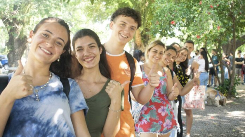 La Unne abrió la convocatoria a tres becas estudiantiles
