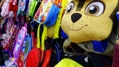 Se buscan mochilas: campañas solidarias para hogares ante el inicio de clases