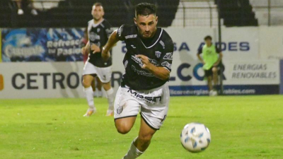 Novero: "Veníamos de algunos golpazos y no hay nada mejor que ganar con nuestra gente"