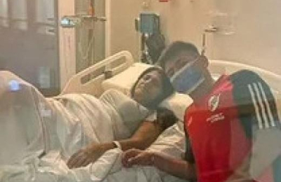 La emoción de Echeverri en el festejo: "Mi mamá está con un problema de salud"